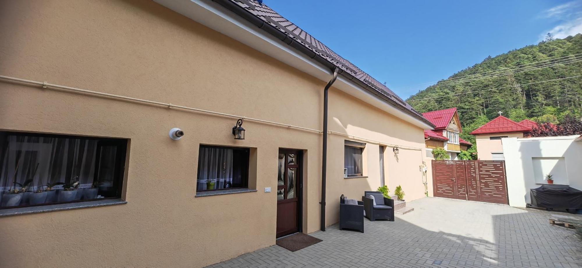 Villa Casa Ramo à Rîşnov Extérieur photo