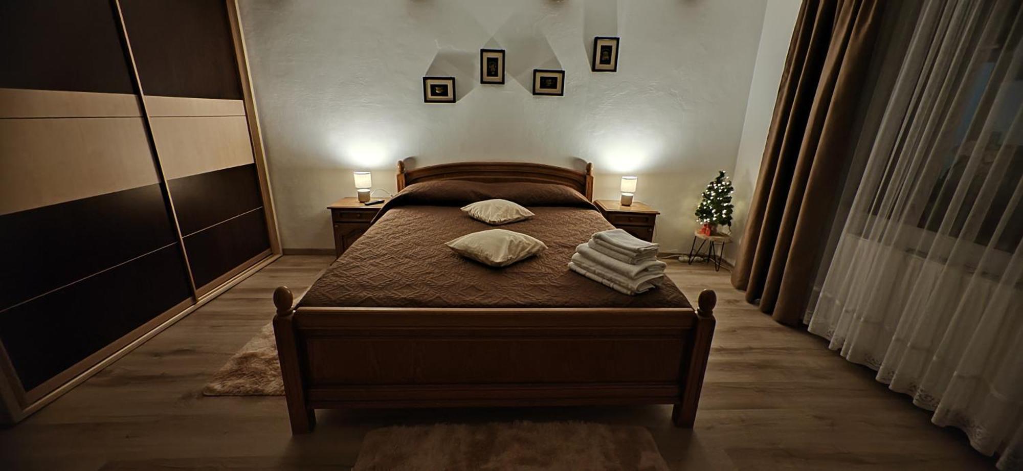 Villa Casa Ramo à Rîşnov Extérieur photo